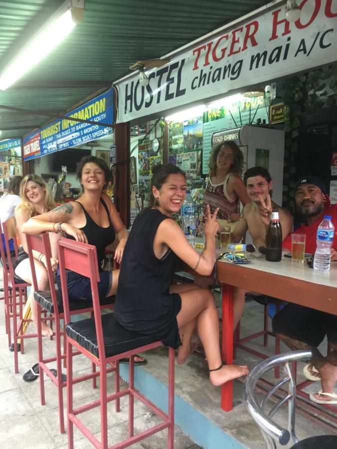 Tiger House Hostel (Adults Only) Chiang Mai Extérieur photo
